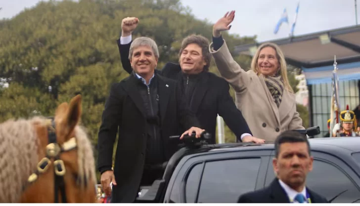 DCC270725-009F07-728x417