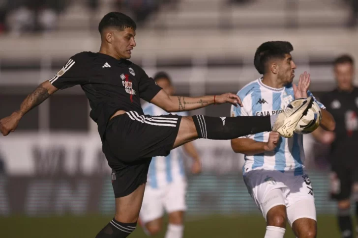 Riestra bajó a los tucumanos