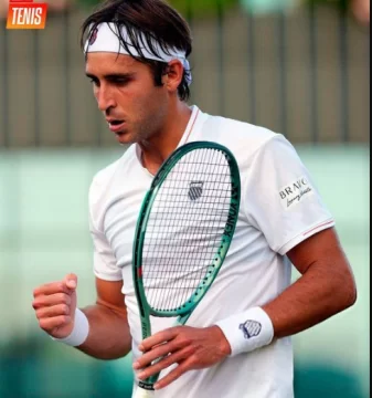 Etcheverry continúa en Toronto