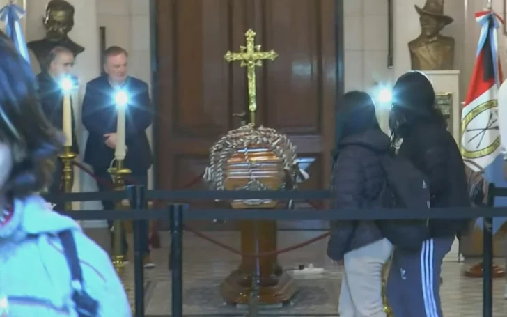 “Doping seguido de homicidio”: la denuncia que frenó la cremación del cuerpo de la “Locomotora” Oliveras “Doping seguido de homicidio”: la denuncia que frenó la cremación del cuerpo de la “Locomotora” Oliveras