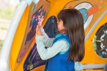 Los aparatos que llegaron para aprender en pleno recreo Los aparatos que llegaron para aprender en pleno recreo