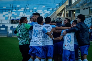 Acuerdo: la final provincial de la Copa País se jugará a partido único en el Bicentenario Acuerdo: la final provincial de la Copa País se jugará a partido único en el Bicentenario