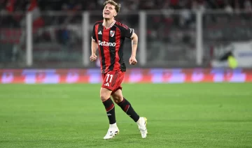 River Plate goleó 4-0 a Instituto en Córdoba y es líder River Plate goleó 4-0 a Instituto en Córdoba y es líder