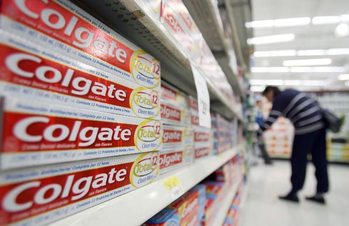 Tras la prohibición de una reconocida crema dental, en San Juan saldrán a controlar supermercados y mayoristas Tras la prohibición de una reconocida crema dental, en San Juan saldrán a controlar supermercados y mayoristas