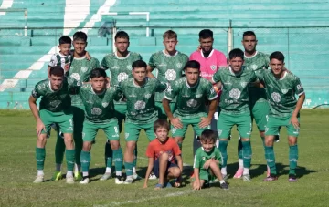Panorama negro en Desamparados: casi sin esperanzas de cobro y sin DT, el plantel se entrena por su cuenta Panorama negro en Desamparados: casi sin esperanzas de cobro y sin DT, el plantel se entrena por su cuenta