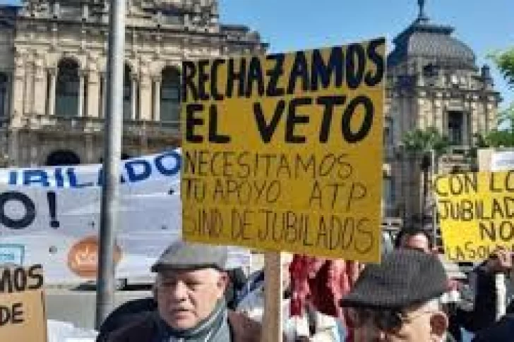 Milei tiene hasta el 4 de agosto para vetar las leyes incómodas