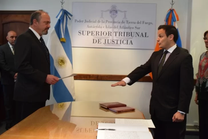 Un juez de Tierra del Fuego fue denunciado por pornografía infantil