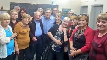 El gobernador de Córdoba anunció que aumentará la jubilación mínima 84%: lo hará con fondos de Nación El gobernador de Córdoba anunció que aumentará la jubilación mínima 84%: lo hará con fondos de Nación