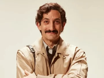 Toda la verdad sobre Olegario Salas, el fotógrafo que aparece en la serie sobre Carlos Menem Toda la verdad sobre Olegario Salas, el fotógrafo que aparece en la serie sobre Carlos Menem