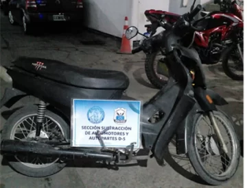 Secuestran dos motos adulteradas y con pedido de captura en Chimbas y Santa Lucía Secuestran dos motos adulteradas y con pedido de captura en Chimbas y Santa Lucía