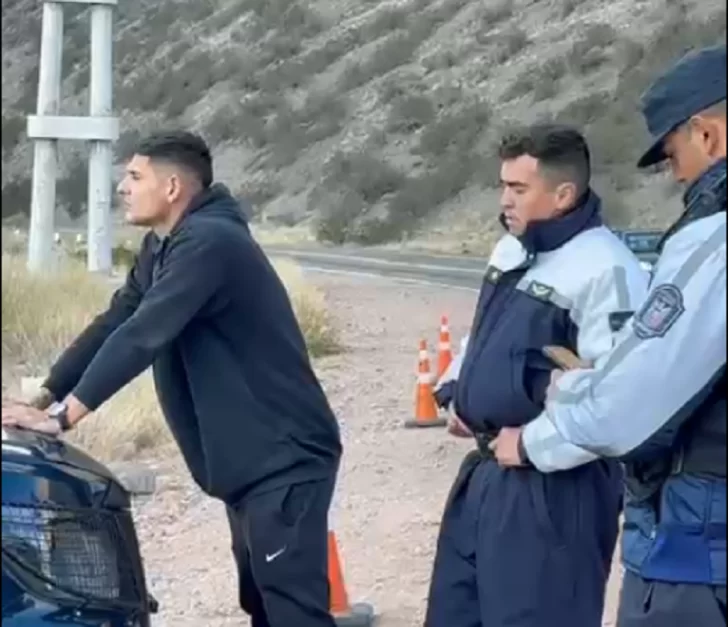 La esposa de Matías Orihuela denunció abuso policial: “Todo fue delante de nuestra hija de 9 años” La esposa de Matías Orihuela denunció abuso policial: “Todo fue delante de nuestra hija de 9 años”