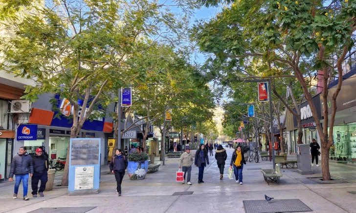 Día del Amigo: comercios sanjuaninos esperan un gasto promedio de $20.000 por persona