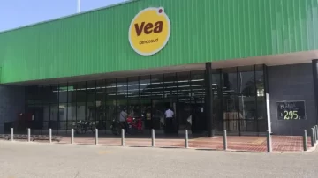 Dos mujeres fueron detenidas por robar en conocido supermercado Dos mujeres fueron detenidas por robar en conocido supermercado