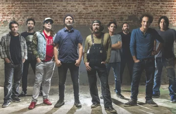 Santiago Butler de La Vela Puerca: “El rock está vivo en las bandas”