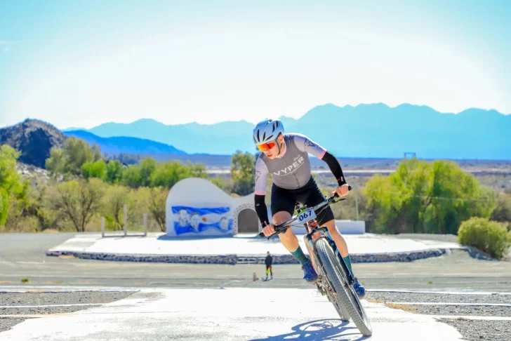 528074984_1131234895587359_3581944071583738256_n-728x486