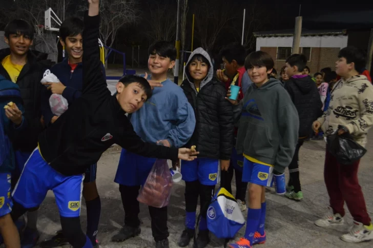 533030227_1239833401516047_256182803570073619_n-728x484