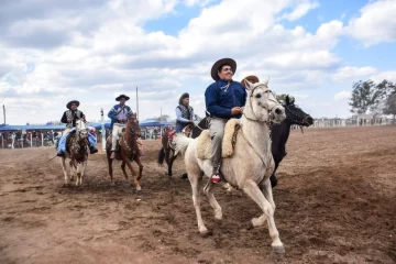 535522208_1191275096360778_5571537067403341054_n-728x486