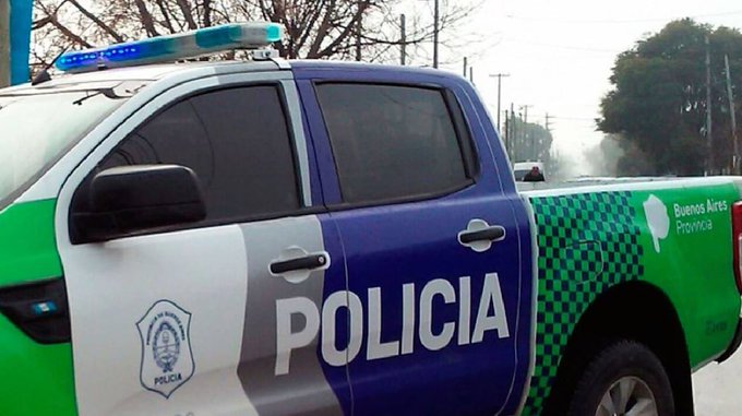 Un hombre mató a puñaladas a su hijo e intentó suicidarse Un hombre mató a puñaladas a su hijo e intentó suicidarse
