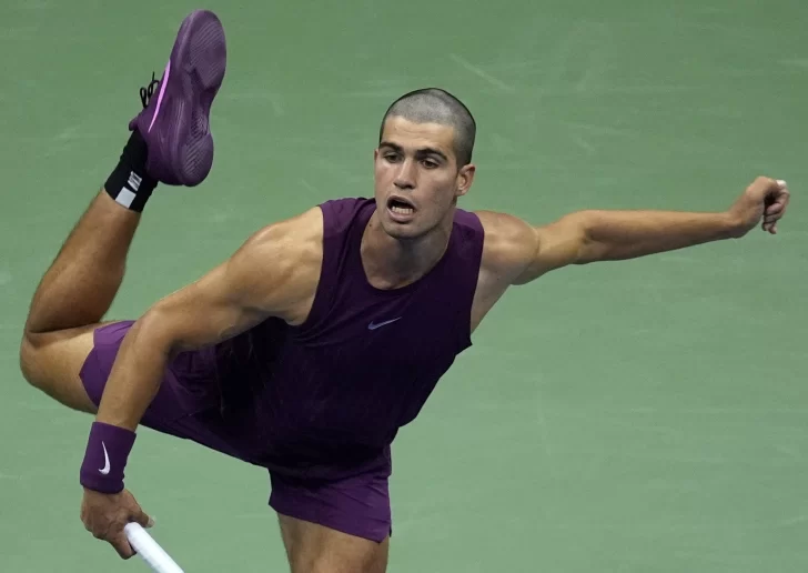 El look de Carlos Alcaraz que sorprendió a todos: “Mi hermano se equivocó con la máquina”