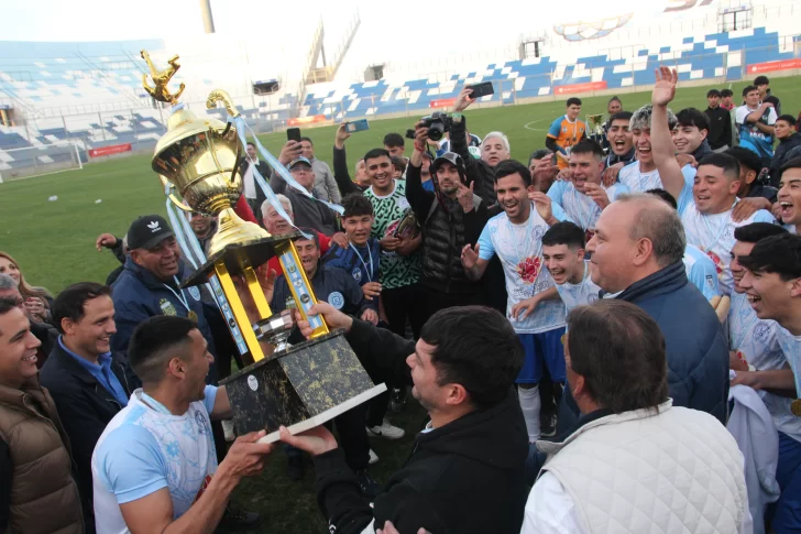 Las mejores fotos del triunfo de Albardón- Angaco en la Copa País Las mejores fotos del triunfo de Albardón- Angaco en la Copa País
