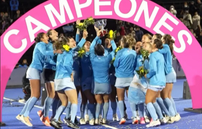 Los Leones y Las Leonas escribieron más historia