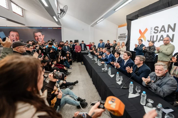 Frentes: Orrego priorizó la provincia y el PJ proclamó su “unidad diversa”