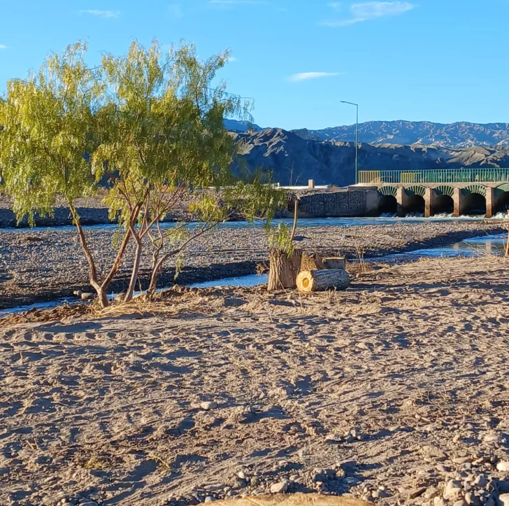 En Calingasta construyen un nuevo balneario para atraer a los turistas