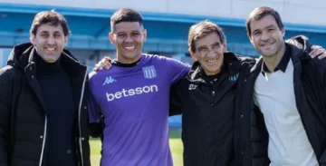 La Academia presentó a Rojo