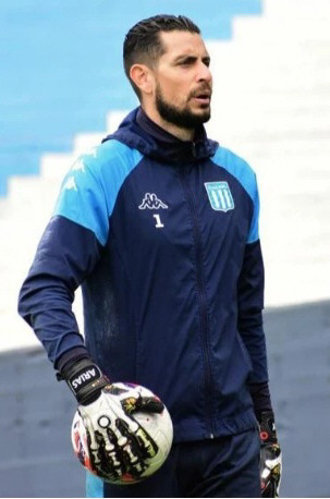 Vélez y Racing inician los octavos lejos de su casa
