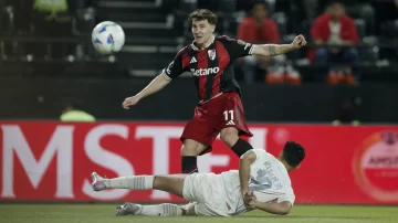 DCC150825-022F03-728x409