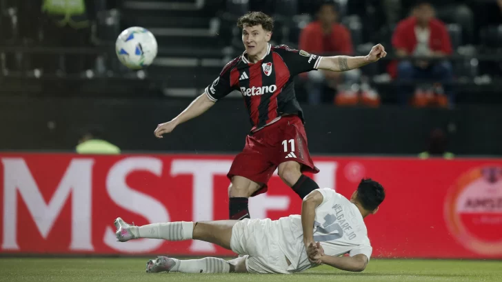 DCC150825-022F03-728x409