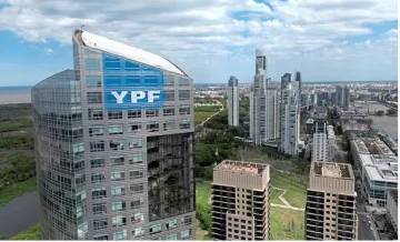 Una Corte de EEUU suspendió la entrega de acciones por YPF Una Corte de EEUU suspendió la entrega de acciones por YPF