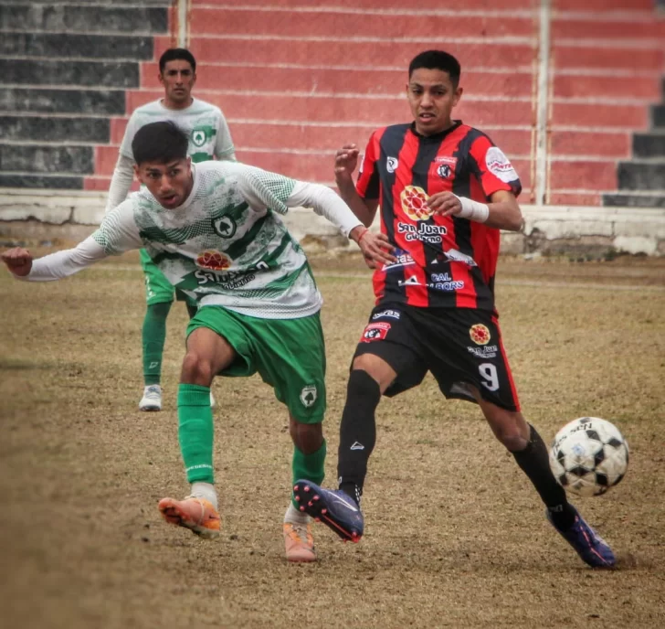 Trinidad ganó y comanda sin compañía