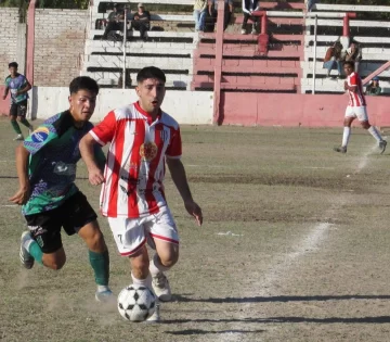 Atenas Pocito goleó en La Bebida