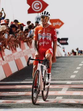 Nico Tivani ganó dos lugares en la crono