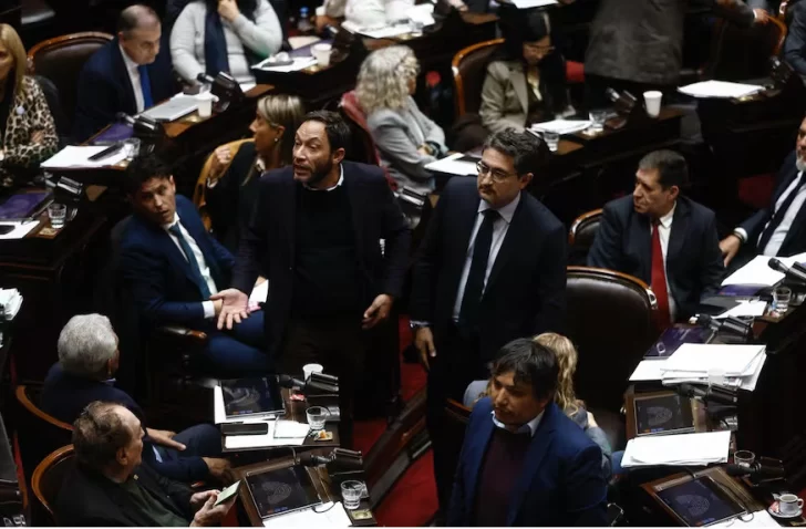 DCC210825-005F02-728x478