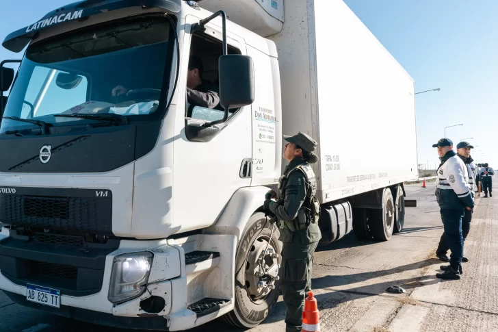 En 6 meses, la policía local participó en 11 operativos de controles interprovinciales