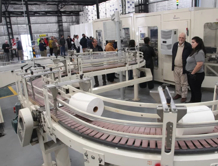 Nueva línea en la producción de papel Nueva línea en la producción de papel