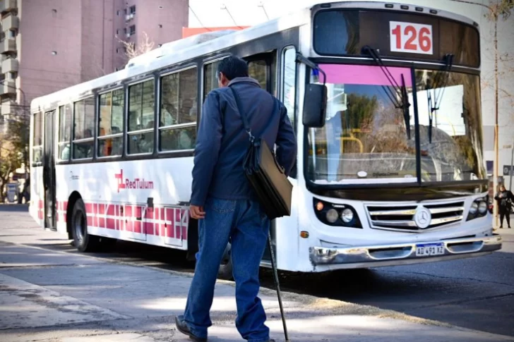 Desde mañana, el CUD será el pase libre para viajar gratis en colectivo