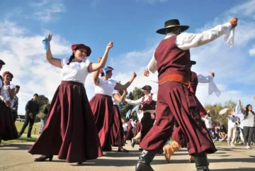 El surgimiento del Día Internacional del Folclore
