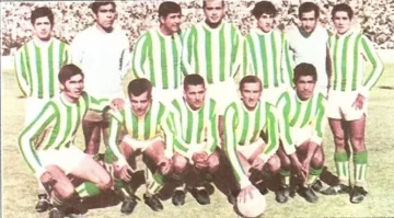 El “Pepe” Méndez de Socio, un maestro que puso al fútbol sanjuanino en el podio El “Pepe” Méndez de Socio, un maestro que puso al fútbol sanjuanino en el podio