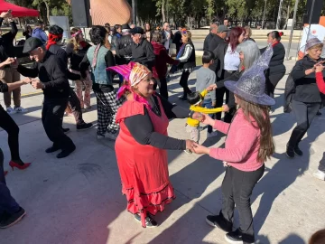 La tarde en que los mayores mostraron que la diversión no tiene límites de edad