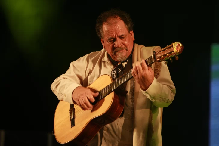 La inolvidable presentación del Chango Huaqueño junto al Chaqueño Palavecino en la Fiesta Nacional del Sol
