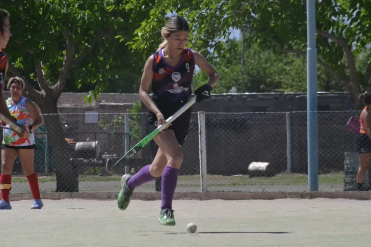 Con 64 equipos de todo el país, este jueves comenzará el 35° Torneo Nacional de mamis hockey Con 64 equipos de todo el país, este jueves comenzará el 35° Torneo Nacional de mamis hockey