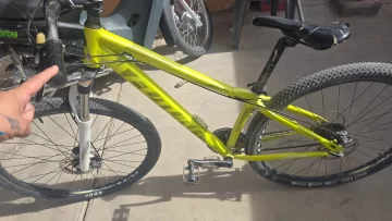 En San Expedito: halló la bicicleta que le habían robado y quien la tenía dijo que fue una donación En San Expedito: halló la bicicleta que le habían robado y quien la tenía dijo que fue una donación