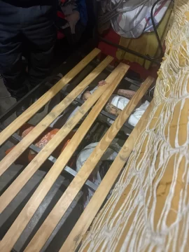 Asalto con arma de fuego en una verdulería terminó con dos detenidos: uno estaba escondido debajo de una cama Asalto con arma de fuego en una verdulería terminó con dos detenidos: uno estaba escondido debajo de una cama