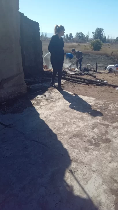 WhatsApp-Image-2025-08-28-at-9.49.56-AM-409x728