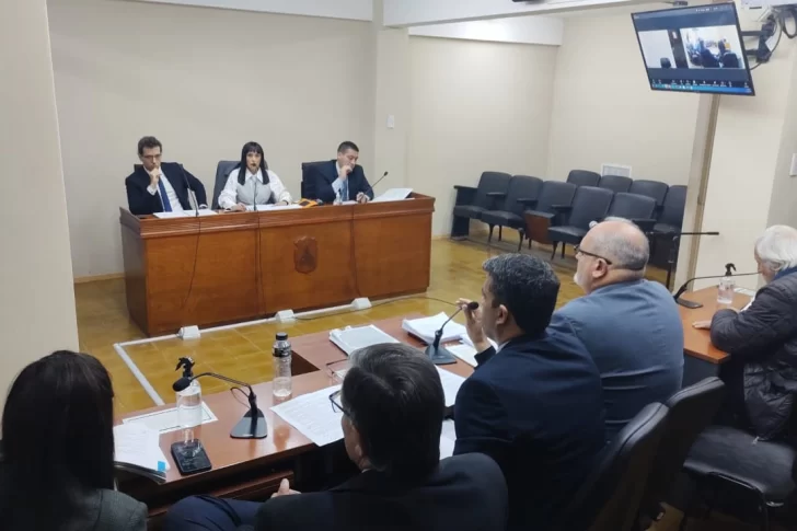 [VIDEOS] Violenta reacción de “El Guascazo” al aceptar perpetua: “Lo volvería a hacer”, dijo a los gritos el femicida