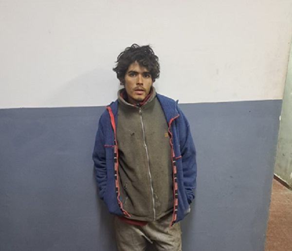 En el Barrio Aramburu: robó una manguera de una casa junto a un menor y terminó detenido En el Barrio Aramburu: robó una manguera de una casa junto a un menor y terminó detenido