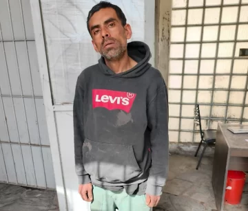 Cayó en Chimbas cuando intentaba llevarse dos bicicletas Cayó en Chimbas cuando intentaba llevarse dos bicicletas